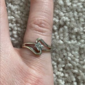 Silver diamond ring